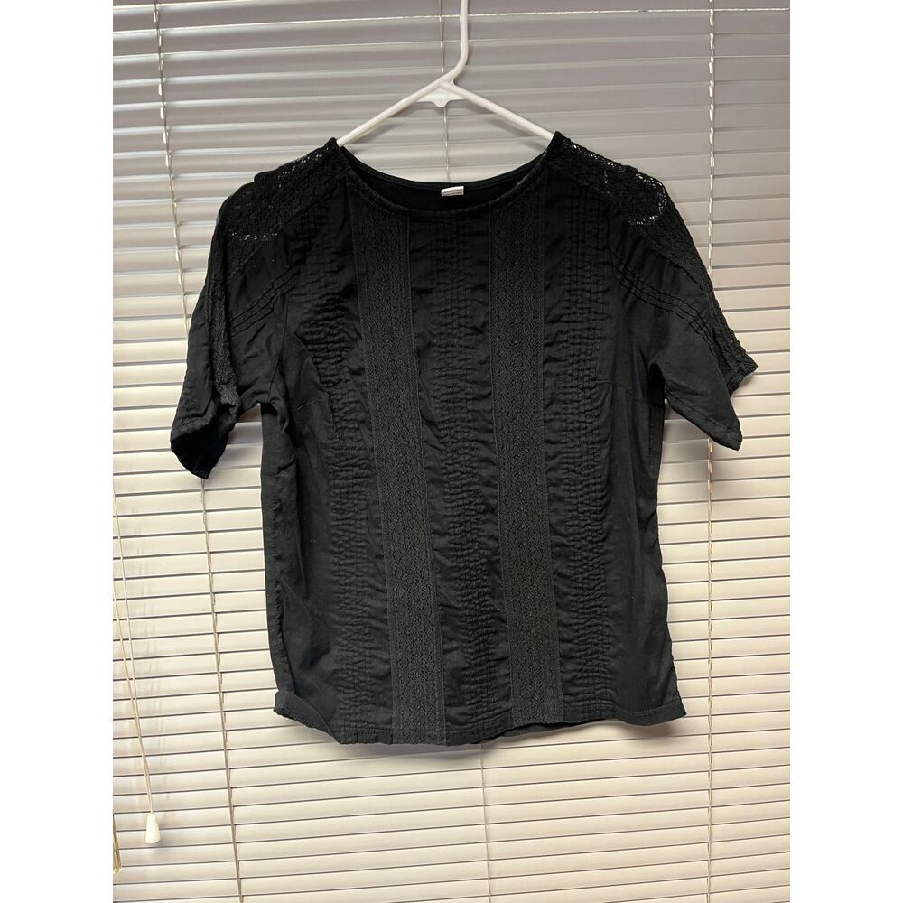 H&M Black Lace Trim Blouse XS Short Sleeve Boho Feminine Top Crochet Accents
